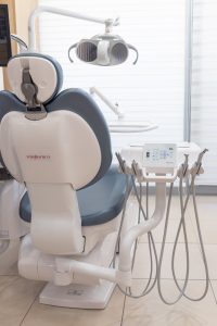 Ιατρικά, Οδοντιατρικά και Επιστημονικά μηχανήματα - Έδρα - Μονάδα βοηθού